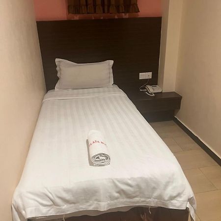 Lintas Plaza Hotel Kota Kinabalu Esterno foto