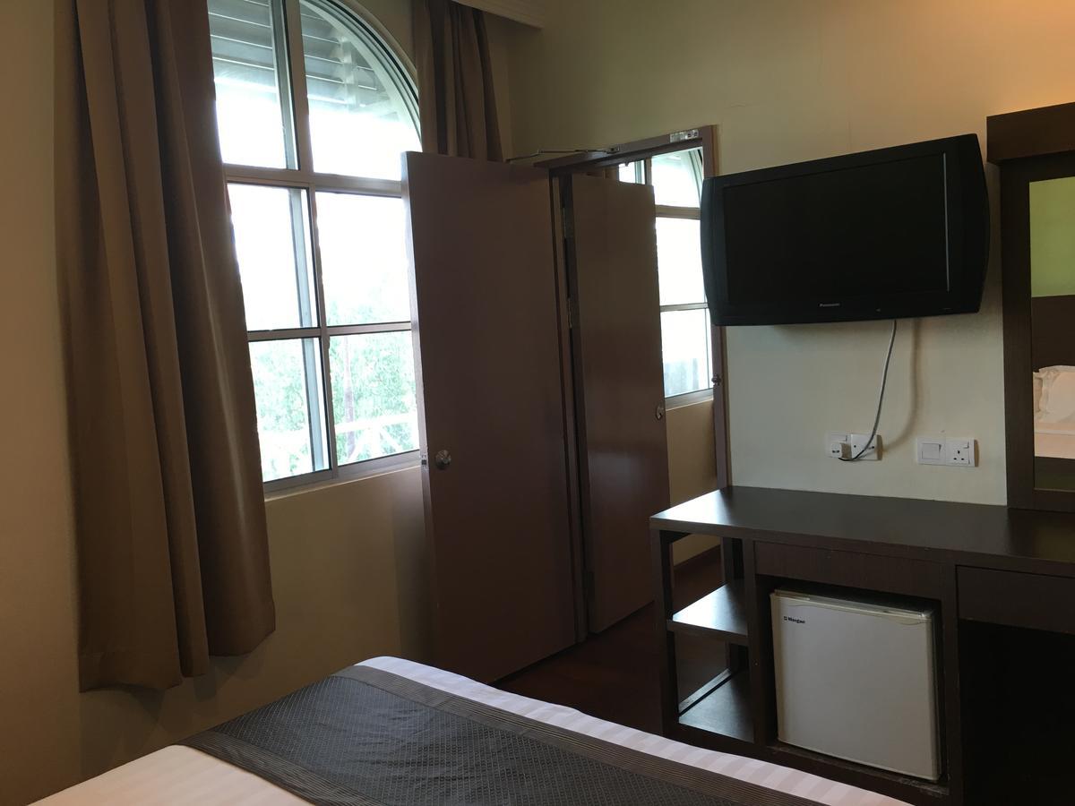 Lintas Plaza Hotel Kota Kinabalu Esterno foto