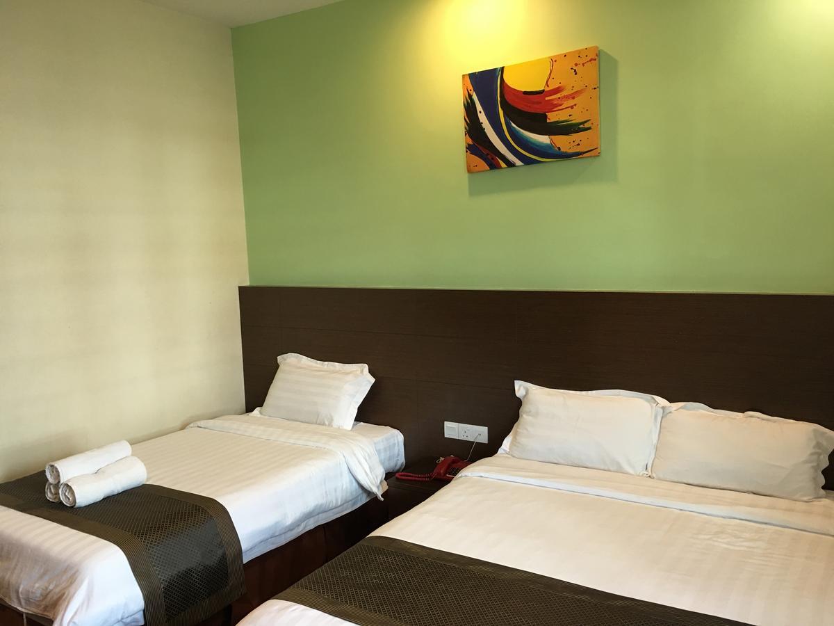 Lintas Plaza Hotel Kota Kinabalu Esterno foto